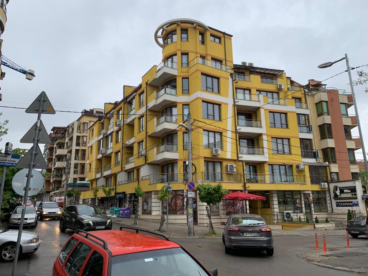 סופיה Niko'S Deluxe Apartment מראה חיצוני תמונה
